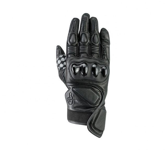 moto one daaitone 01