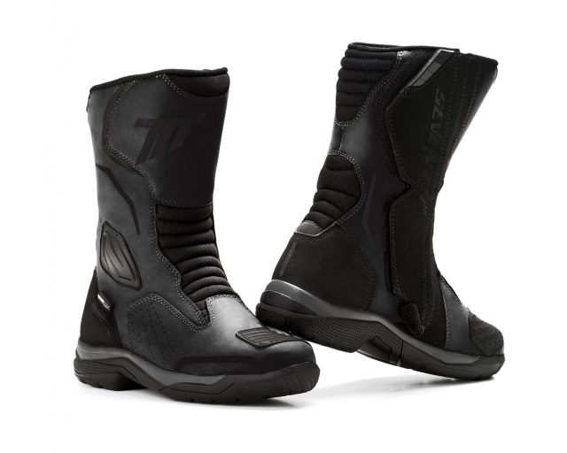 SD BT TOURING BOOT UNISEX NEGRO scaled