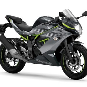 motocikl kawasaki njinja se
