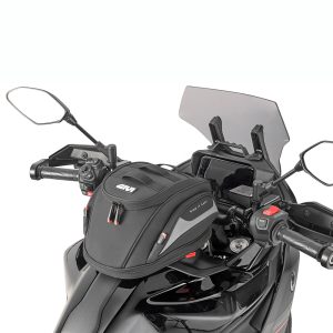 EASY tanklock tank bag mounted on givi yamaha tracer